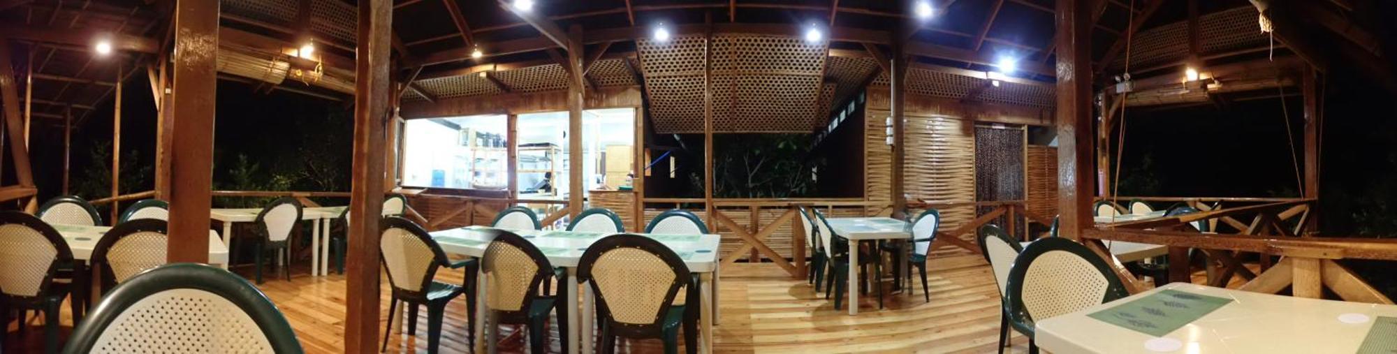 Eskapo Verde Lodge Moalboal Badian Bagian luar foto