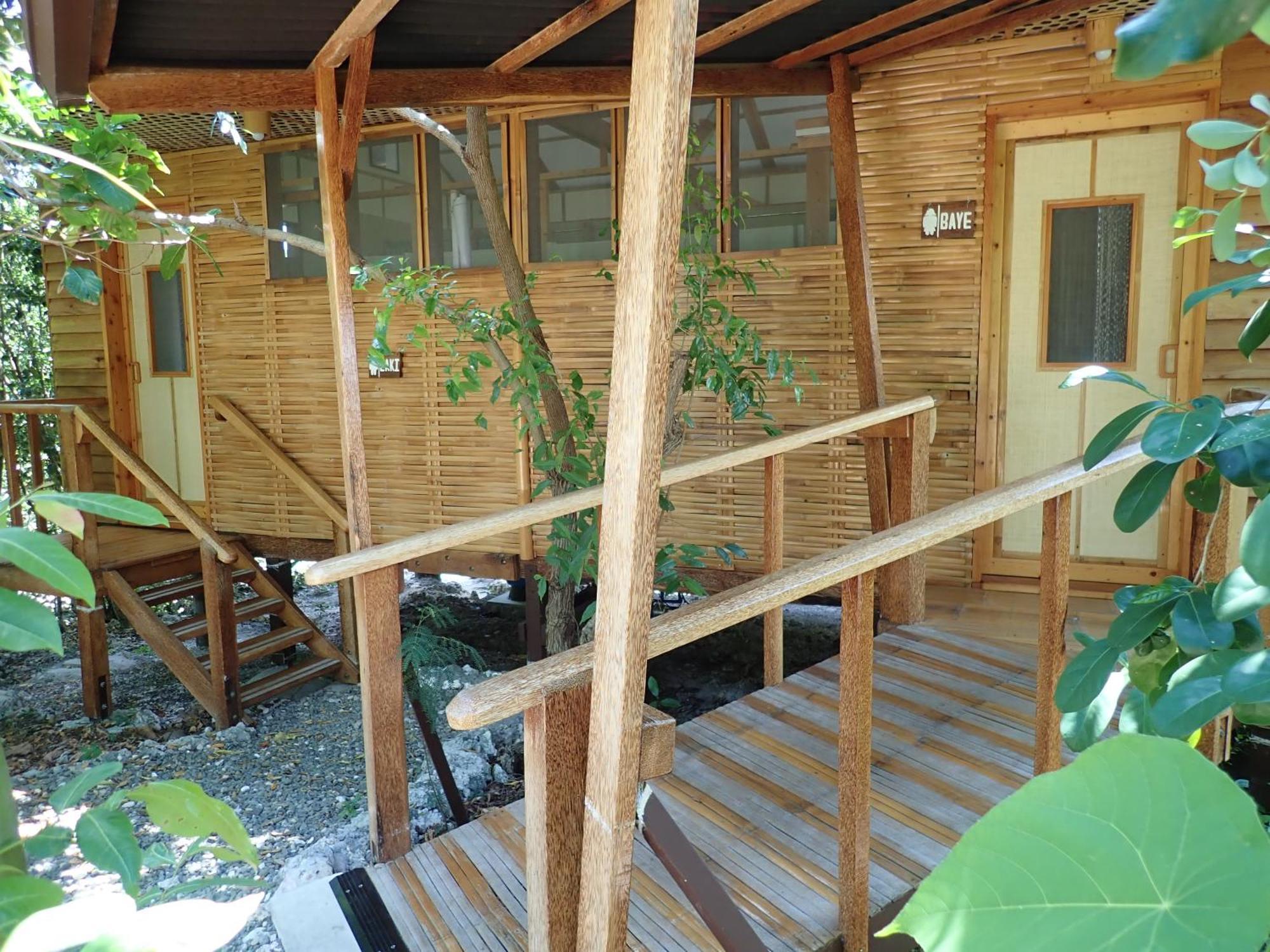 Eskapo Verde Lodge Moalboal Badian Bagian luar foto